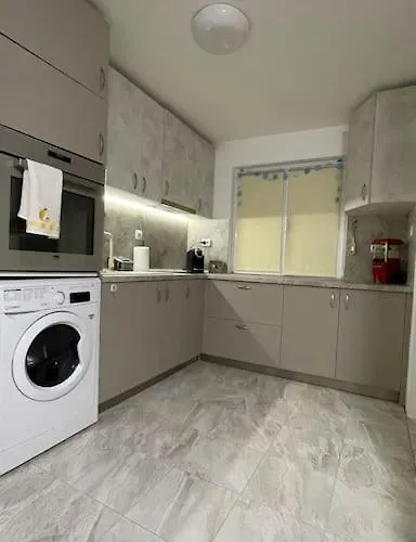 Kikki Апартамент Созопол